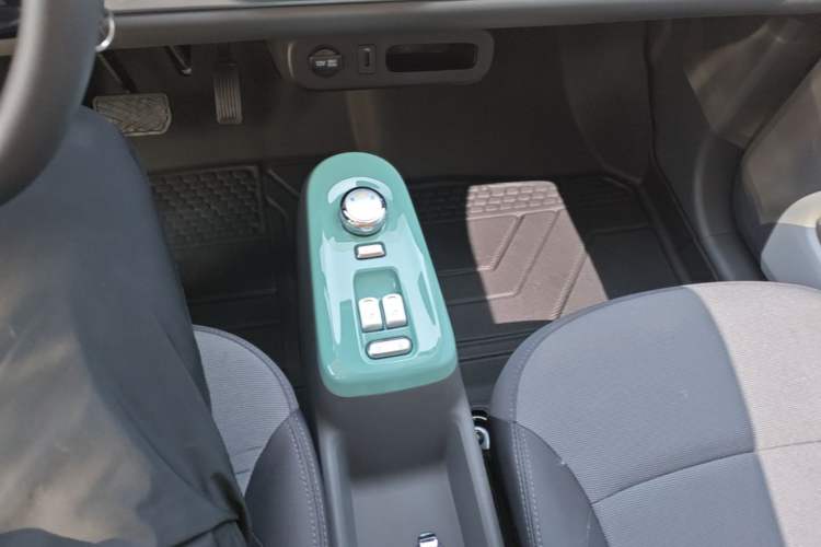 Used CHANGAN NEVO Lumin 2025 205km Refreshing Edition Gear Lever