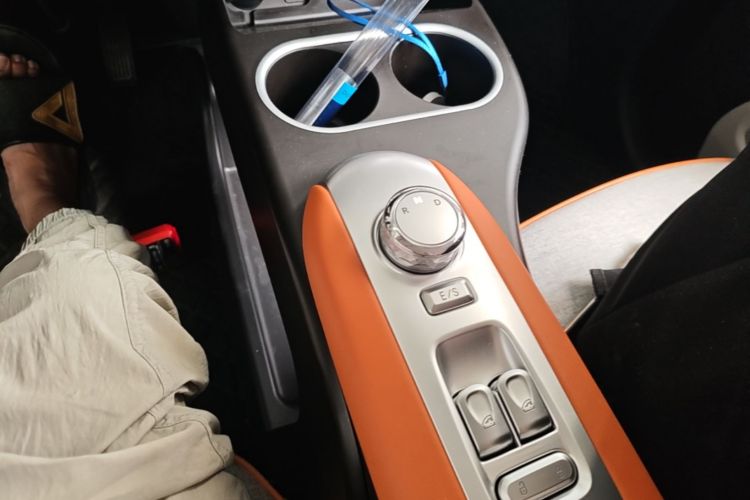 Used CHANGAN NEVO Lumin 2025 301km Honey Dew Edition Gear Lever