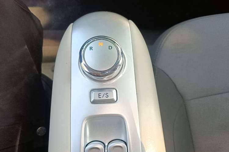 Used CHANGAN NEVO Lumin 2025 205 km Xiangqin Version Gear Lever