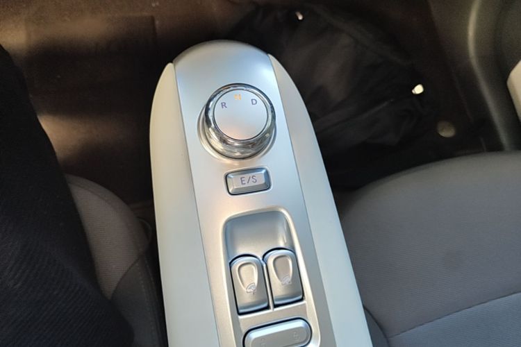 Used CHANGAN NEVO Lumin 2025 205 km Xiangqin Version Gear Lever