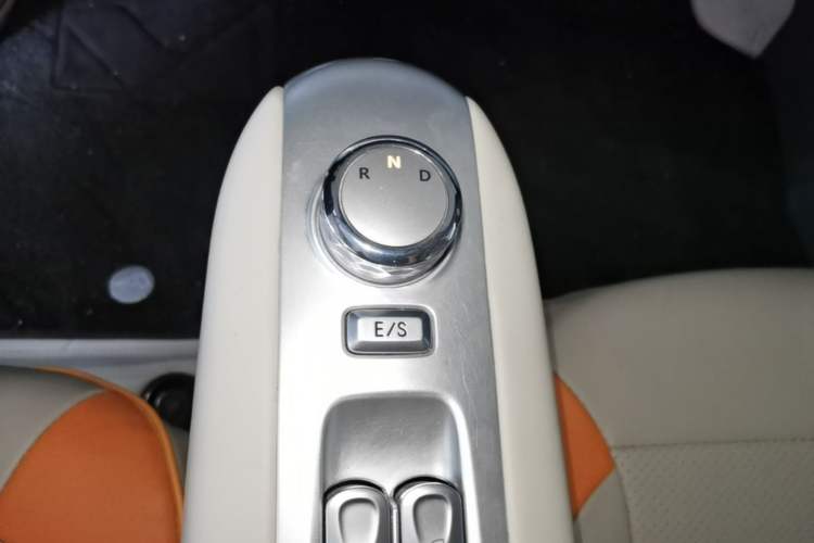 Used CHANGAN NEVO Lumin 2025 205 km Xiangqin Version Gear Lever