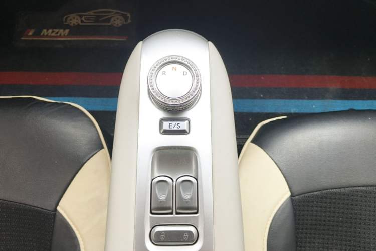 Used CHANGAN NEVO Lumin 2025 205 km Xiangqin Version Gear Lever