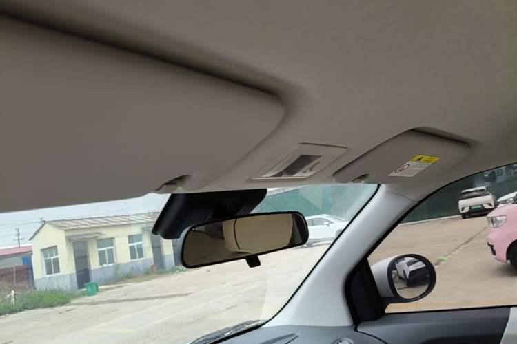 Used CHANGAN NEVO Lumin 2025 205 km Xiangqin Version Headliner