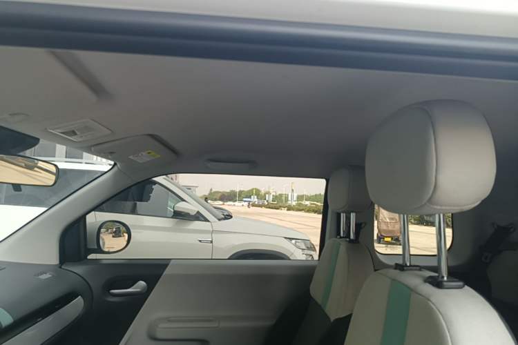 Used CHANGAN NEVO Lumin 2025 205 km Xiangqin Version Headliner
