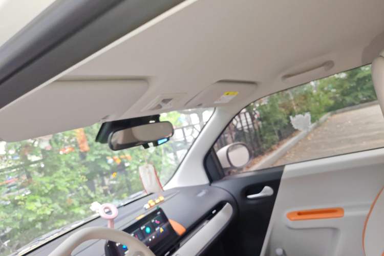Used CHANGAN NEVO Lumin 2025 301km Honey Dew Edition Headliner