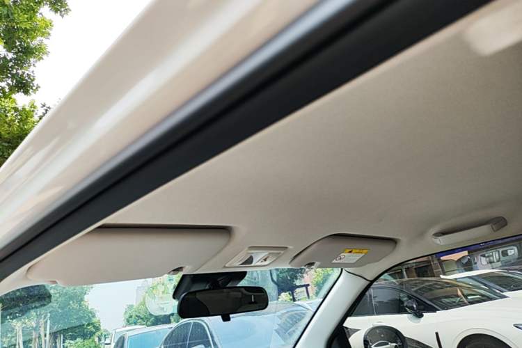 Used CHANGAN NEVO Lumin 2025 205 km Xiangqin Version Headliner