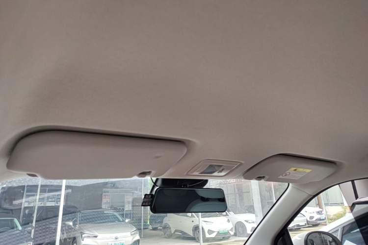 Used CHANGAN NEVO Lumin 2025 301km Honey Dew Edition Headliner