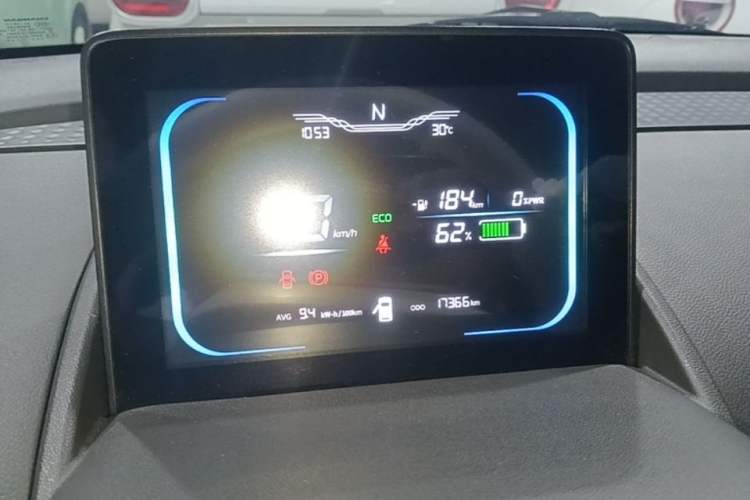Used CHANGAN NEVO Lumin 2025 301km Honey Dew Edition Instrument Cluster