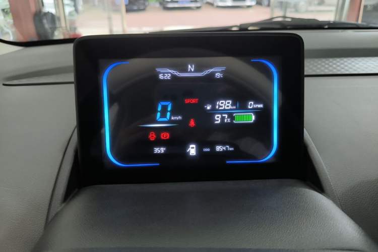 Used CHANGAN NEVO Lumin 2025 205 km Xiangqin Version Instrument Cluster