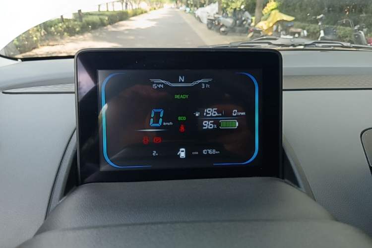Used CHANGAN NEVO Lumin 2025 205km Refreshing Edition Instrument Cluster
