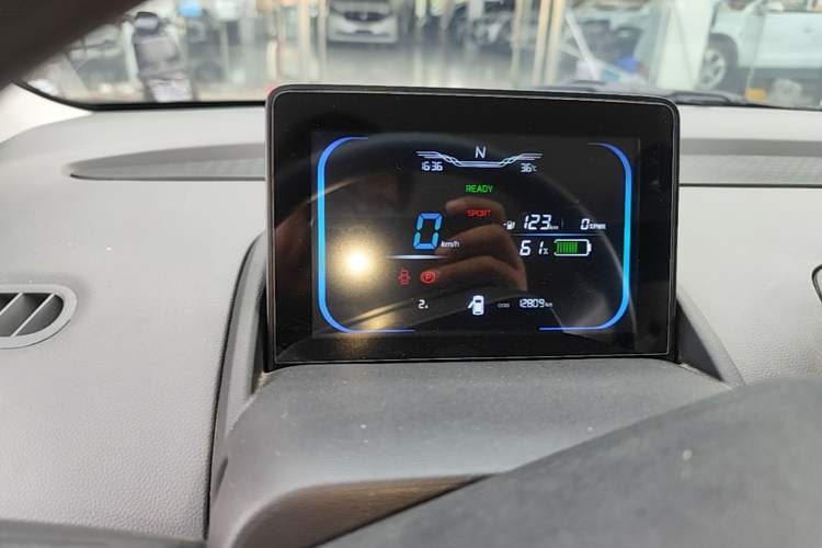 Used CHANGAN NEVO Lumin 2025 205 km Xiangqin Version Instrument Cluster