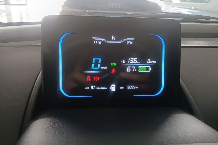 Used CHANGAN NEVO Lumin 2025 205km Refreshing Edition Instrument Cluster
