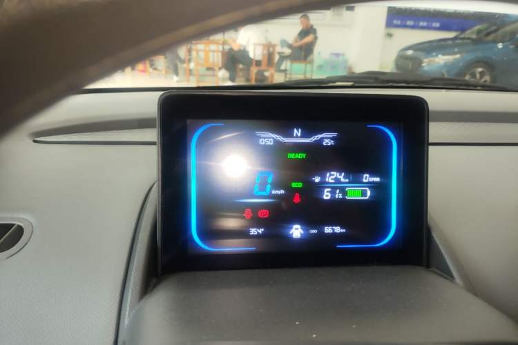 Used CHANGAN NEVO Lumin 2025 205km Refreshing Edition Instrument Cluster