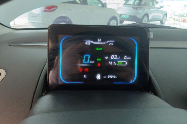 Used CHANGAN NEVO Lumin 2025 205km Refreshing Edition Instrument Cluster