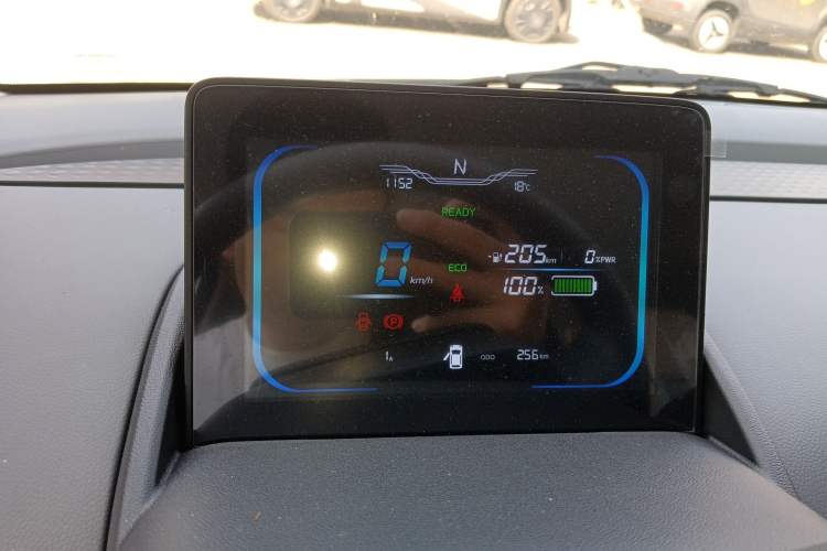 Used CHANGAN NEVO Lumin 2025 205 km Xiangqin Version Instrument Cluster