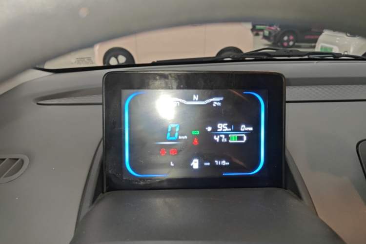 Used CHANGAN NEVO Lumin 2025 205 km Xiangqin Version Instrument Cluster