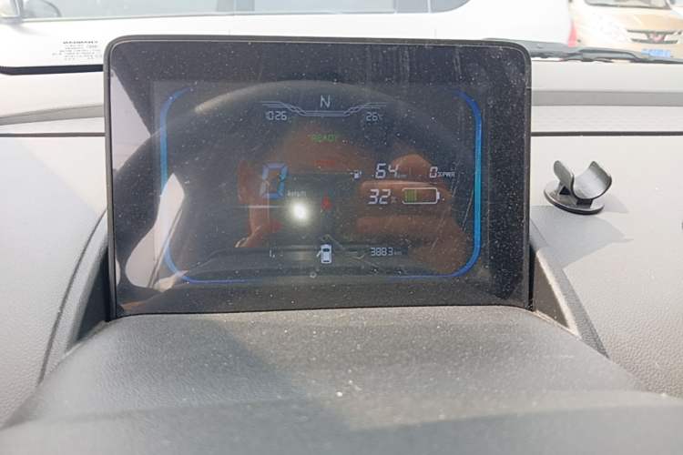 Used CHANGAN NEVO Lumin 2025 205km Refreshing Edition Instrument Cluster