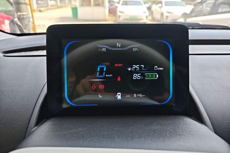 Used CHANGAN NEVO Lumin 2025 301km Honey Dew Edition Instrument Cluster
