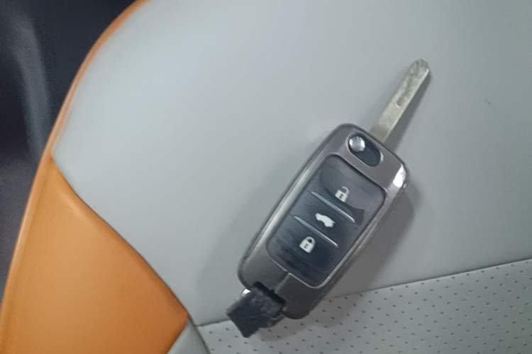 Used CHANGAN NEVO Lumin 2025 205km Refreshing Edition Interior 1