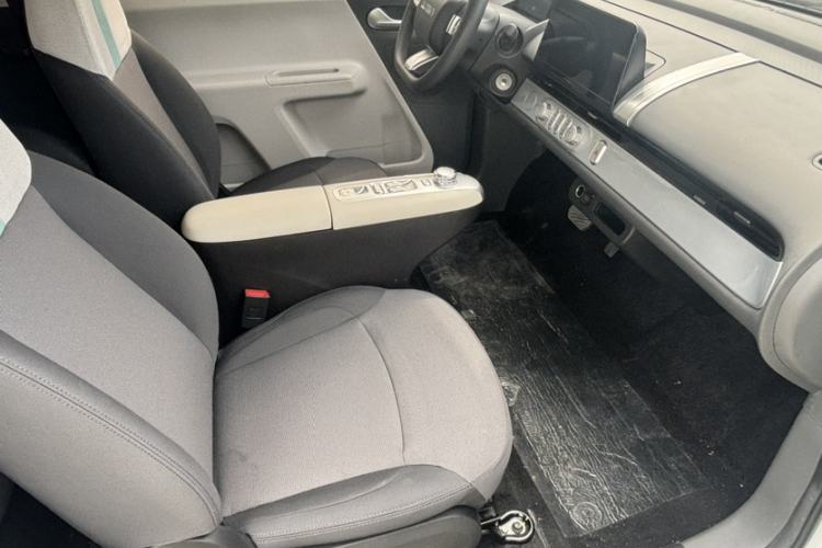 Used CHANGAN NEVO Lumin 2025 205 km Xiangqin Version Interior 2