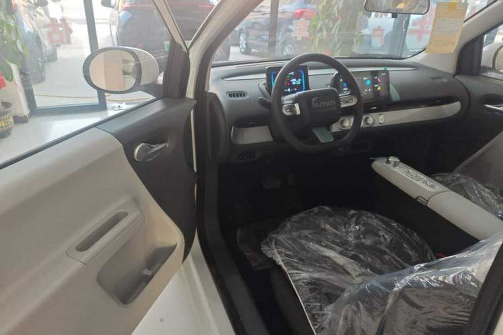Used CHANGAN NEVO Lumin 2025 205 km Xiangqin Version Interior 3