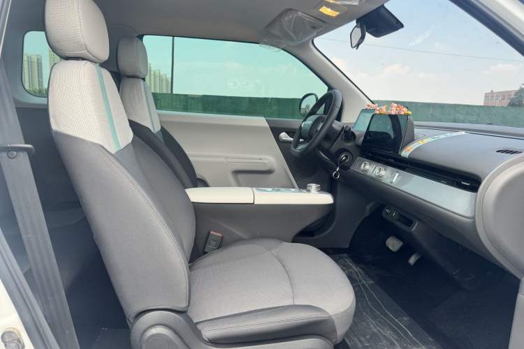 Used CHANGAN NEVO Lumin 2025 205 km Xiangqin Version Interior 3