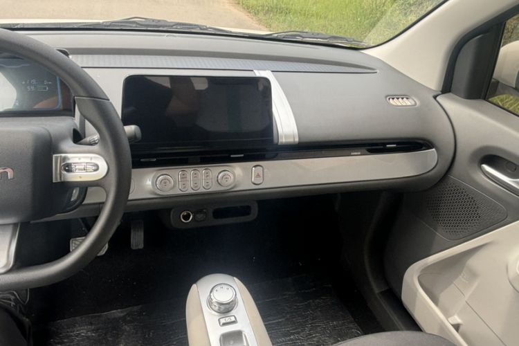 Used CHANGAN NEVO Lumin 2025 205 km Xiangqin Version Interior 3