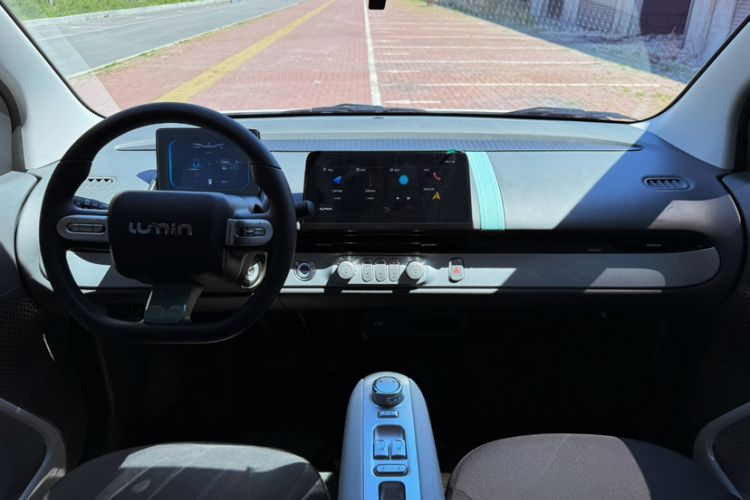 Used CHANGAN NEVO Lumin 2025 205 km Xiangqin Version Interior 4