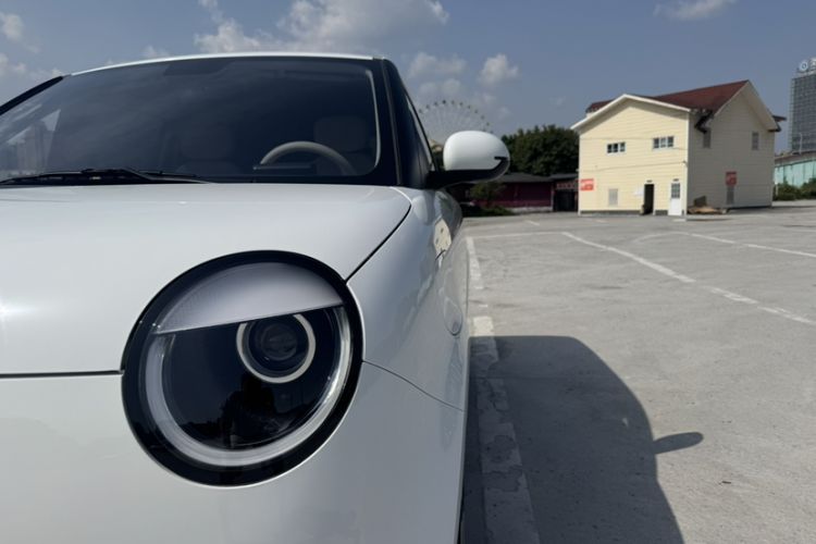 Used CHANGAN NEVO Lumin 2025 301km Honey Dew Edition Left Front Headlight