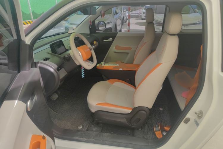 Used CHANGAN NEVO Lumin 2025 301km Honey Dew Edition Left Front Seat