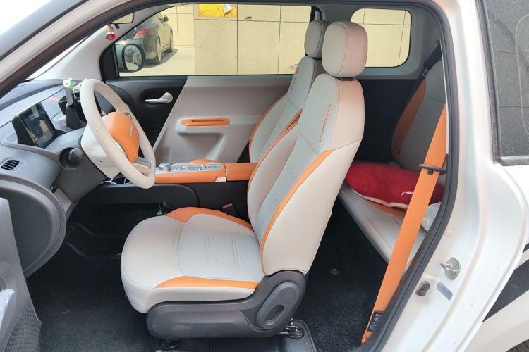 Used CHANGAN NEVO Lumin 2025 301km Honey Dew Edition Left Front Seat