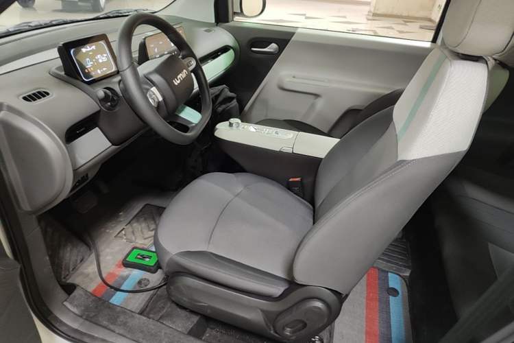 Used CHANGAN NEVO Lumin 2025 205 km Xiangqin Version Left Front Seat