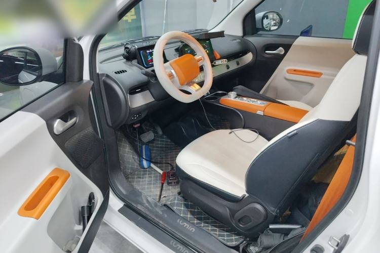 Used CHANGAN NEVO Lumin 2025 301km Honey Dew Edition Left Front Seat