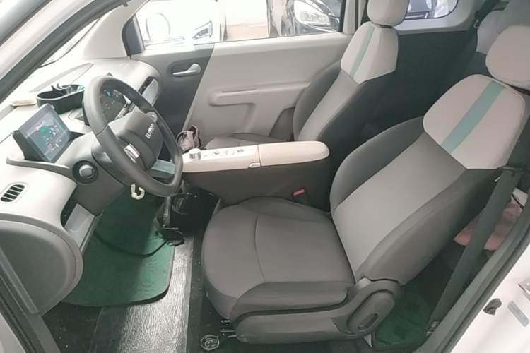 Used CHANGAN NEVO Lumin 2025 205 km Xiangqin Version Left Front Seat