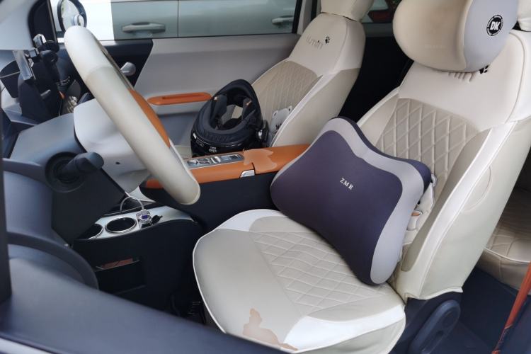 Used CHANGAN NEVO Lumin 2025 301km Honey Dew Edition Left Front Seat