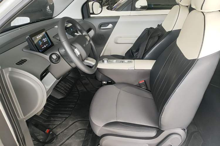 Used CHANGAN NEVO Lumin 2025 205 km Xiangqin Version Left Front Seat