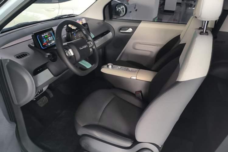 Used CHANGAN NEVO Lumin 2025 205 km Xiangqin Version Left Front Seat