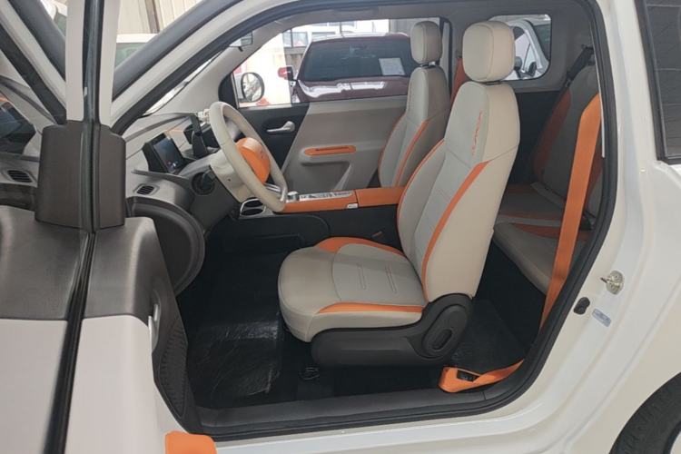 Used CHANGAN NEVO Lumin 2025 301km Honey Dew Edition Left Front Seat