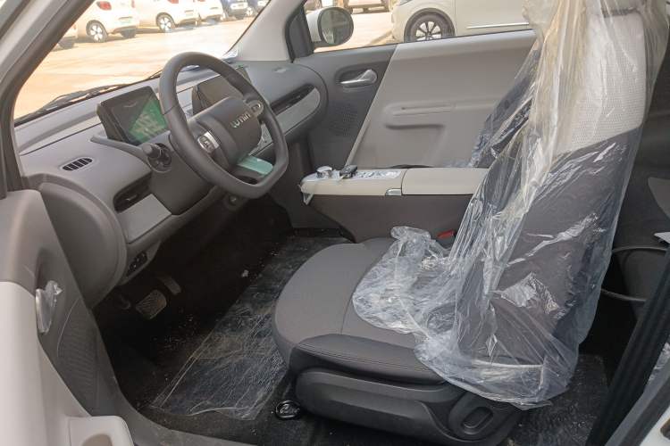 Used CHANGAN NEVO Lumin 2025 205 km Xiangqin Version Left Front Seat