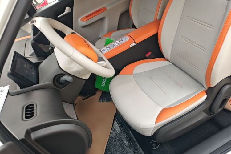 Used CHANGAN NEVO Lumin 2025 301km Honey Dew Edition Left Front Seat