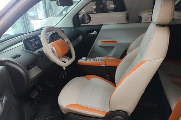 Used CHANGAN NEVO Lumin 2025 301km Honey Dew Edition Left Front Seat