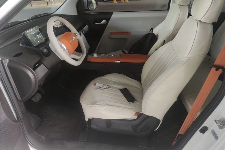 Used CHANGAN NEVO Lumin 2025 301km Honey Dew Edition Left Front Seat