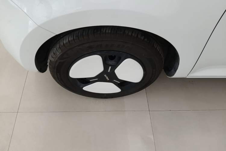 Used CHANGAN NEVO Lumin 2025 301km Honey Dew Edition Left Front Wheel Hub