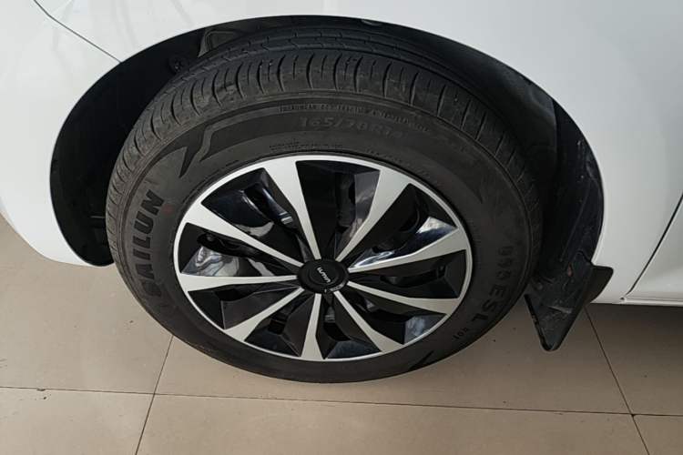 Used CHANGAN NEVO Lumin 2025 205km Refreshing Edition Left Front Wheel Hub