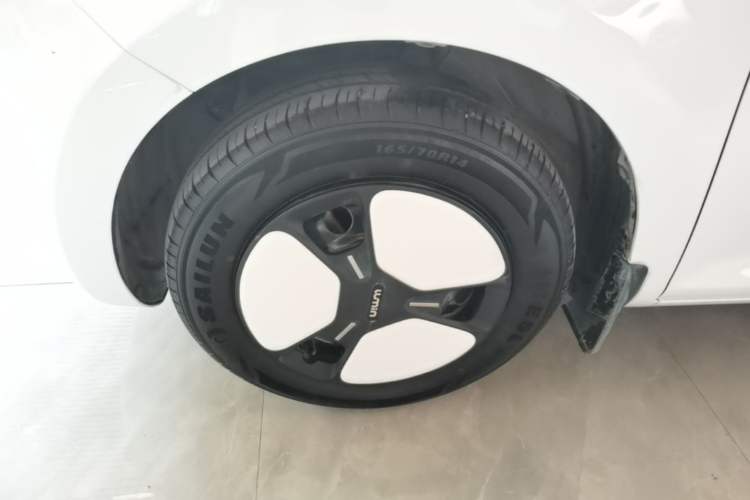 Used CHANGAN NEVO Lumin 2025 205 km Xiangqin Version Left Front Wheel Hub