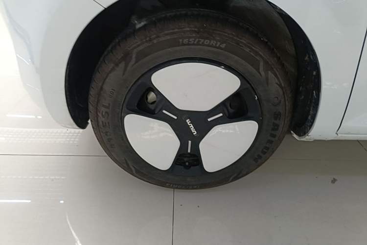 Used CHANGAN NEVO Lumin 2025 205 km Xiangqin Version Left Front Wheel Hub