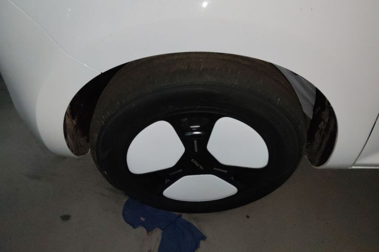 Used CHANGAN NEVO Lumin 2025 205 km Xiangqin Version Left Front Wheel Hub