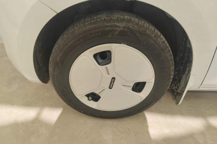 Used CHANGAN NEVO Lumin 2025 205km Refreshing Edition Left Front Wheel Hub