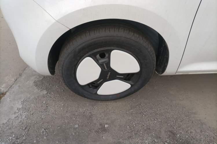 Used CHANGAN NEVO Lumin 2025 205 km Xiangqin Version Left Front Wheel Hub