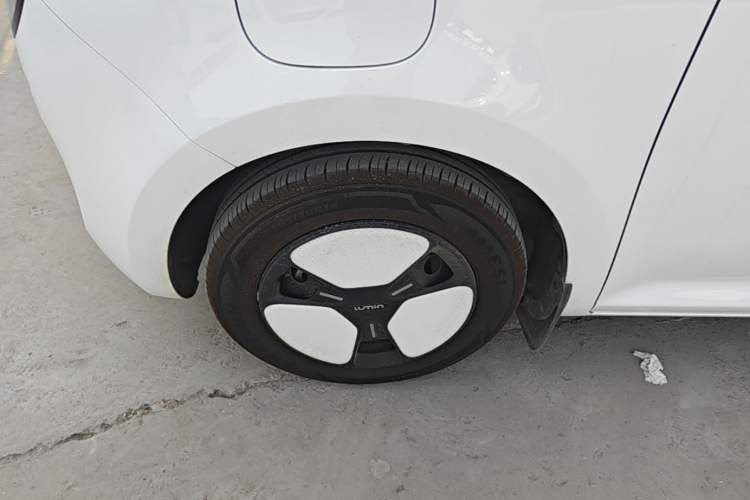Used CHANGAN NEVO Lumin 2025 205km Refreshing Edition Left Front Wheel Hub